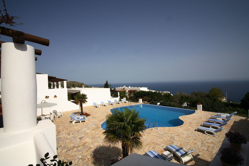 Principe Di Salina Boutique Hotel Malfa  Exterior photo